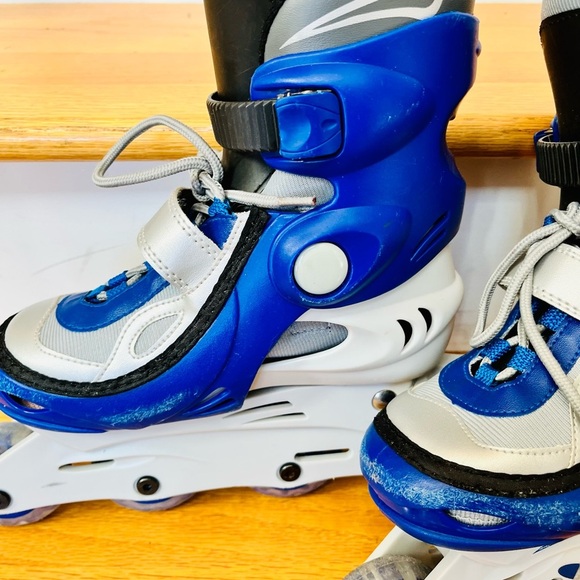 Vibes in-line skates Fits Kids 1-4 year old, used condition​ - Picture 6 of 7